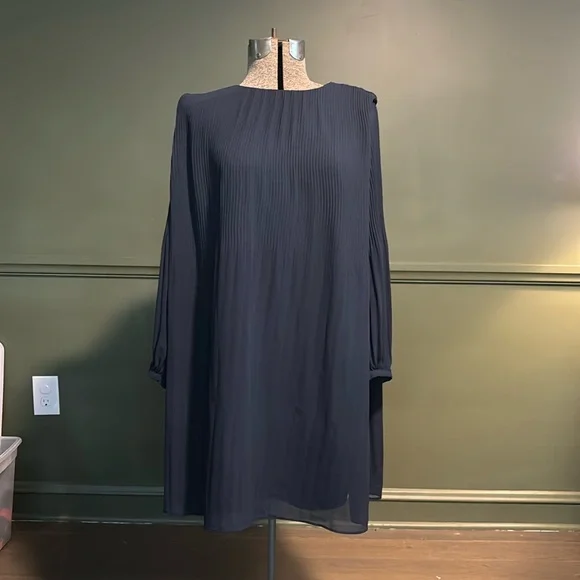 cheap plus size long sleeve dresses Unique Vintage Plus Size Black Long Sleeve Devon Swing Dress